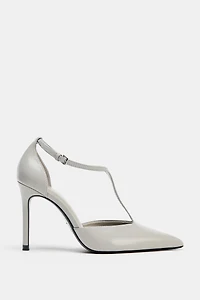 STRAPPY HEELS