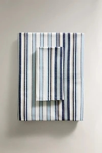 TABLECLOTH WITH IRREGULAR STRIPES