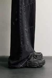 CHUNKY SOLE SNEAKERS