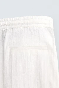 PANTALON COUPE DÉCONTRACTÉE STRUCTURÉ