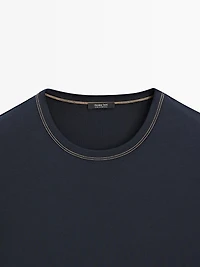 T-shirt manches courtes surpiqûre contrastante