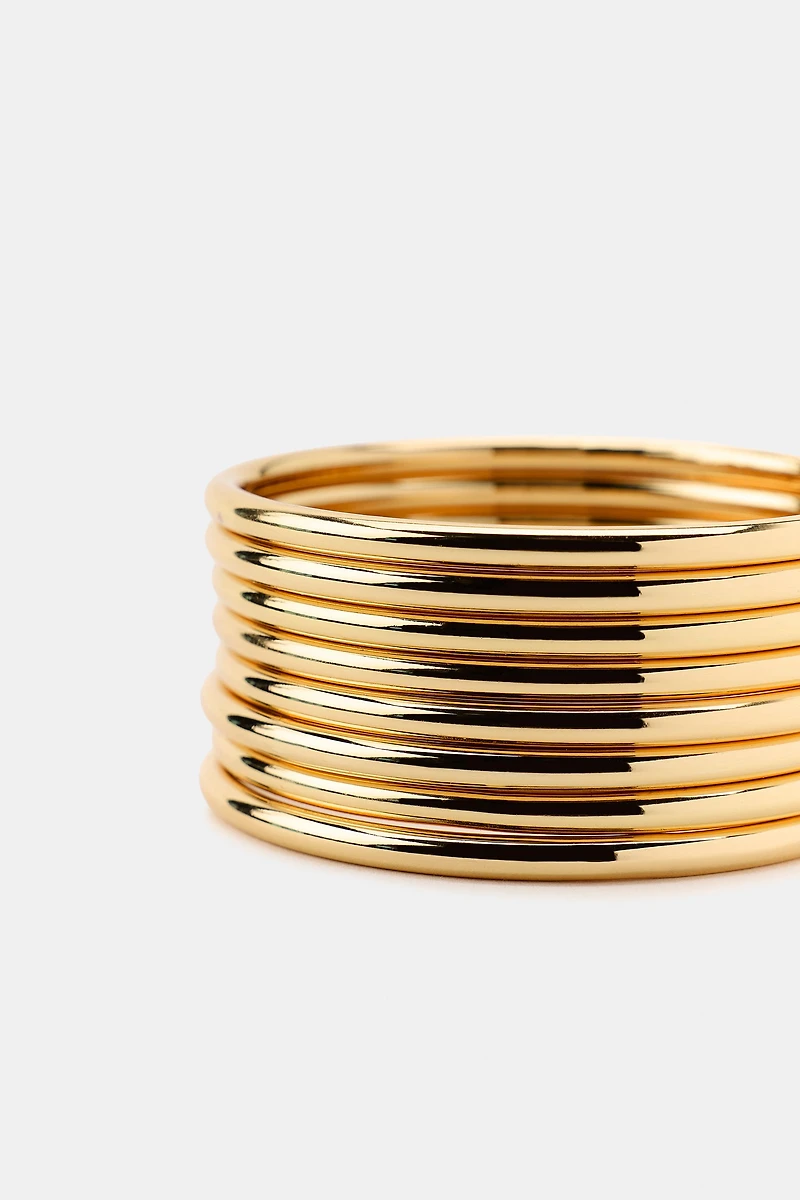 PACK OF METAL BRACELETS