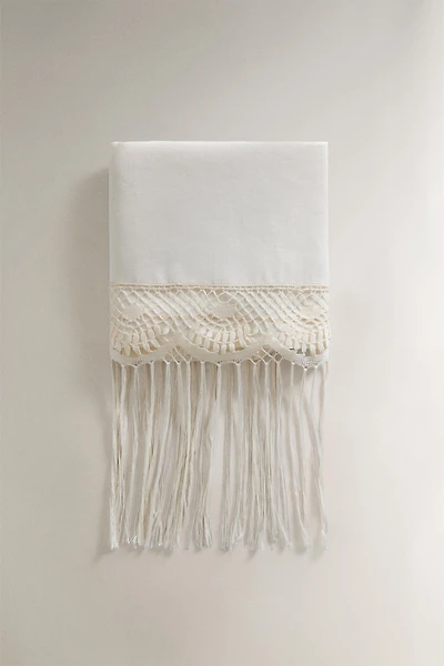 CAMARIÑAS LACE LINEN TOWEL