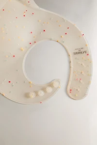 CHILDREN'S SILICONE CONFETTI BIB