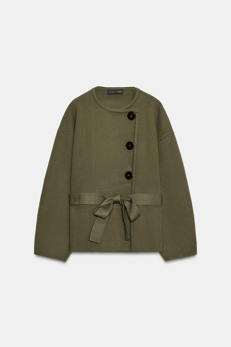 BELTED SHORT KNIT COAT