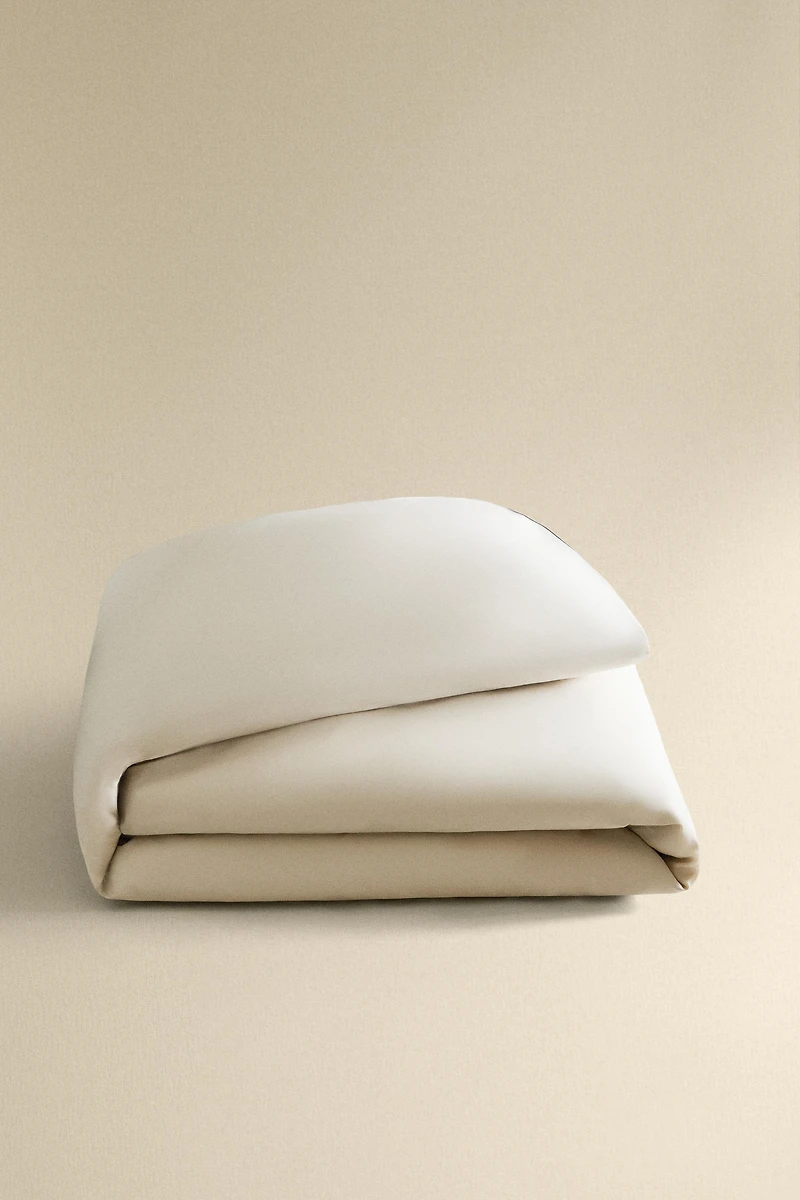 HOUSSE DE COUETTE SATIN PASSEPOIL