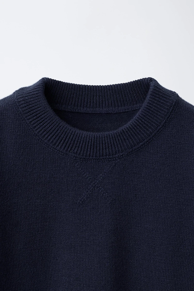 PULL EN MAILLE UNIE
