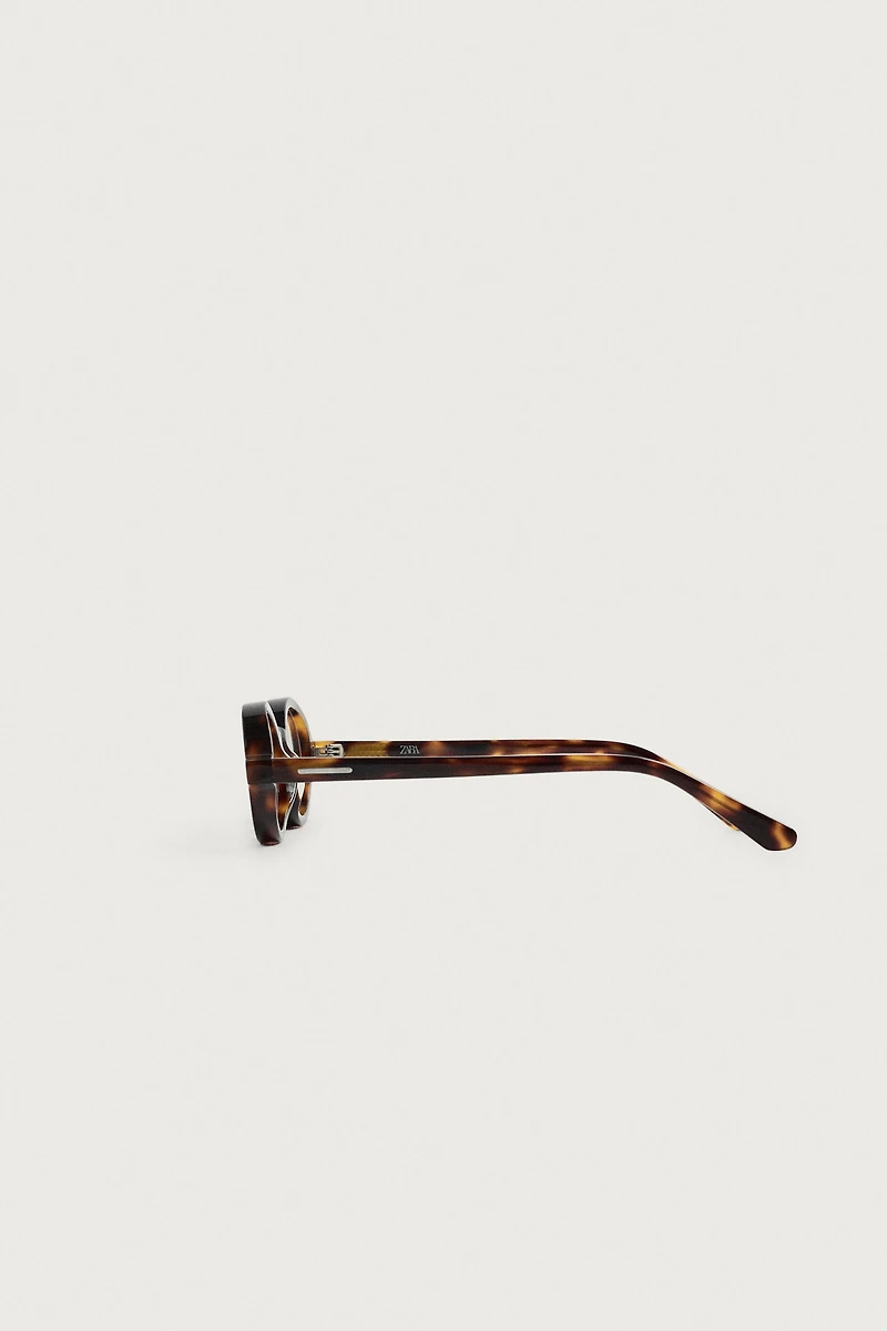 TORTOISESHELL EFFECT OVAL SUNGLASSES