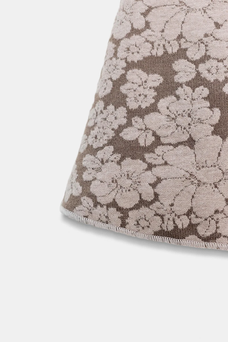 ROBE COURTE EN JACQUARD