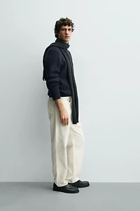 PULL STRUCTURÉ AVEC LAINE