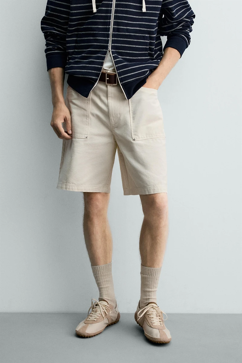 STRAIGHT FIT POCKET SHORTS