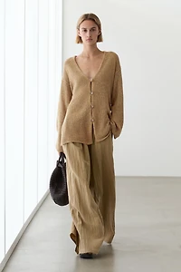 Long knit V-neck cardigan