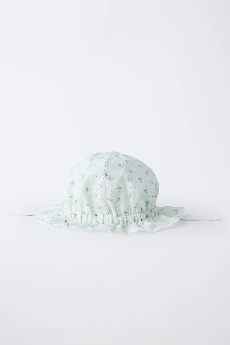 EMBROIDERED SWISS HAT WITH FLORAL PRINT