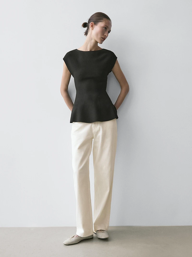 Knit top with crew neck