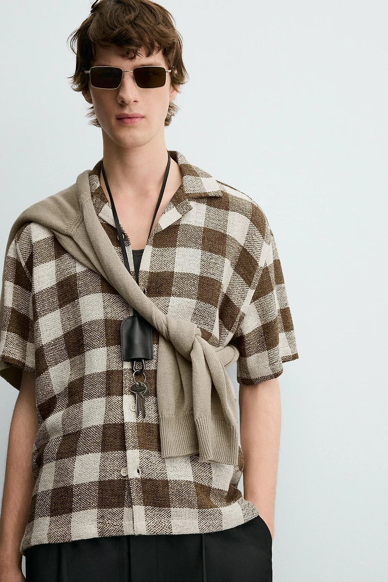 CHEMISE STRUCTURÉE À CARREAUX