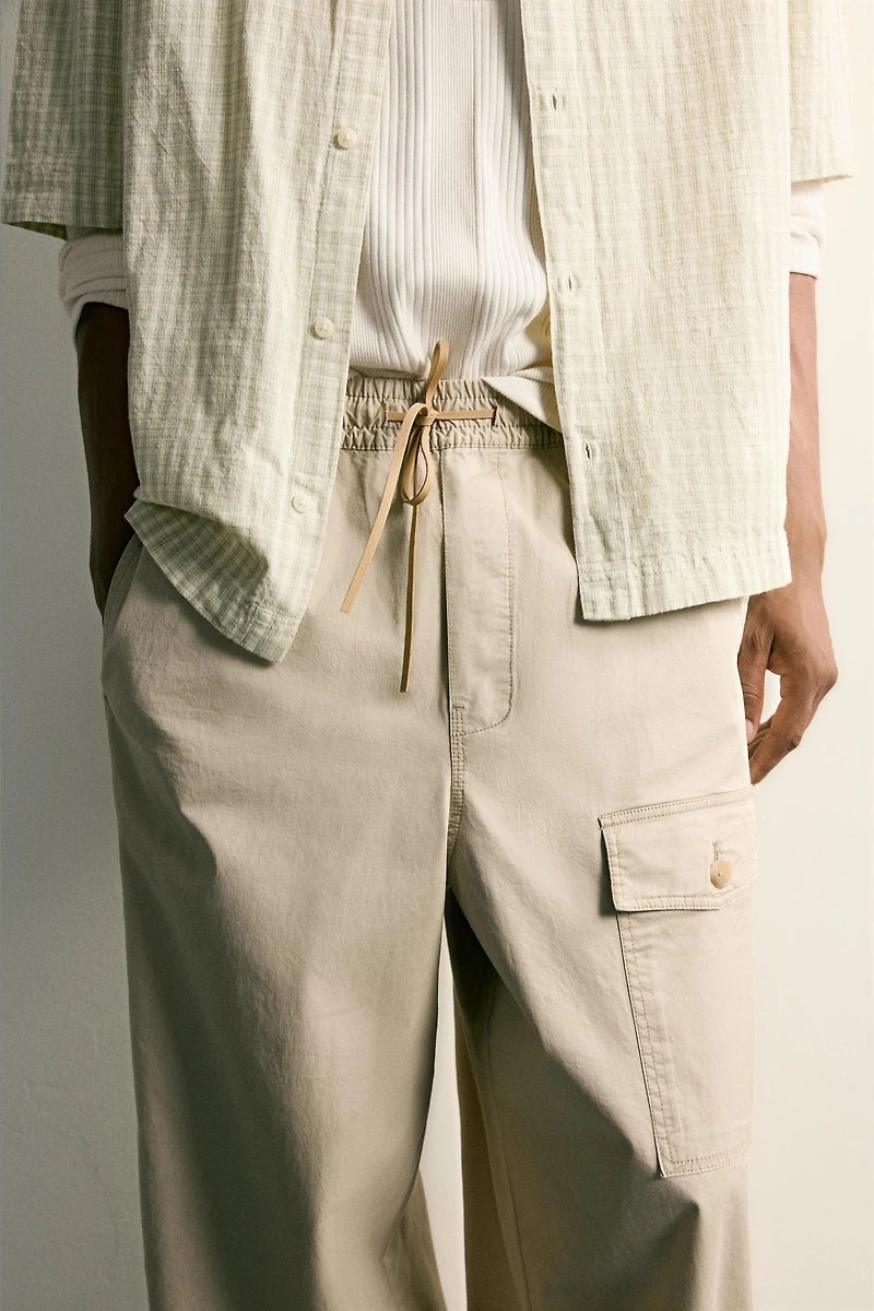 RELAXED FIT CARGO PANTS