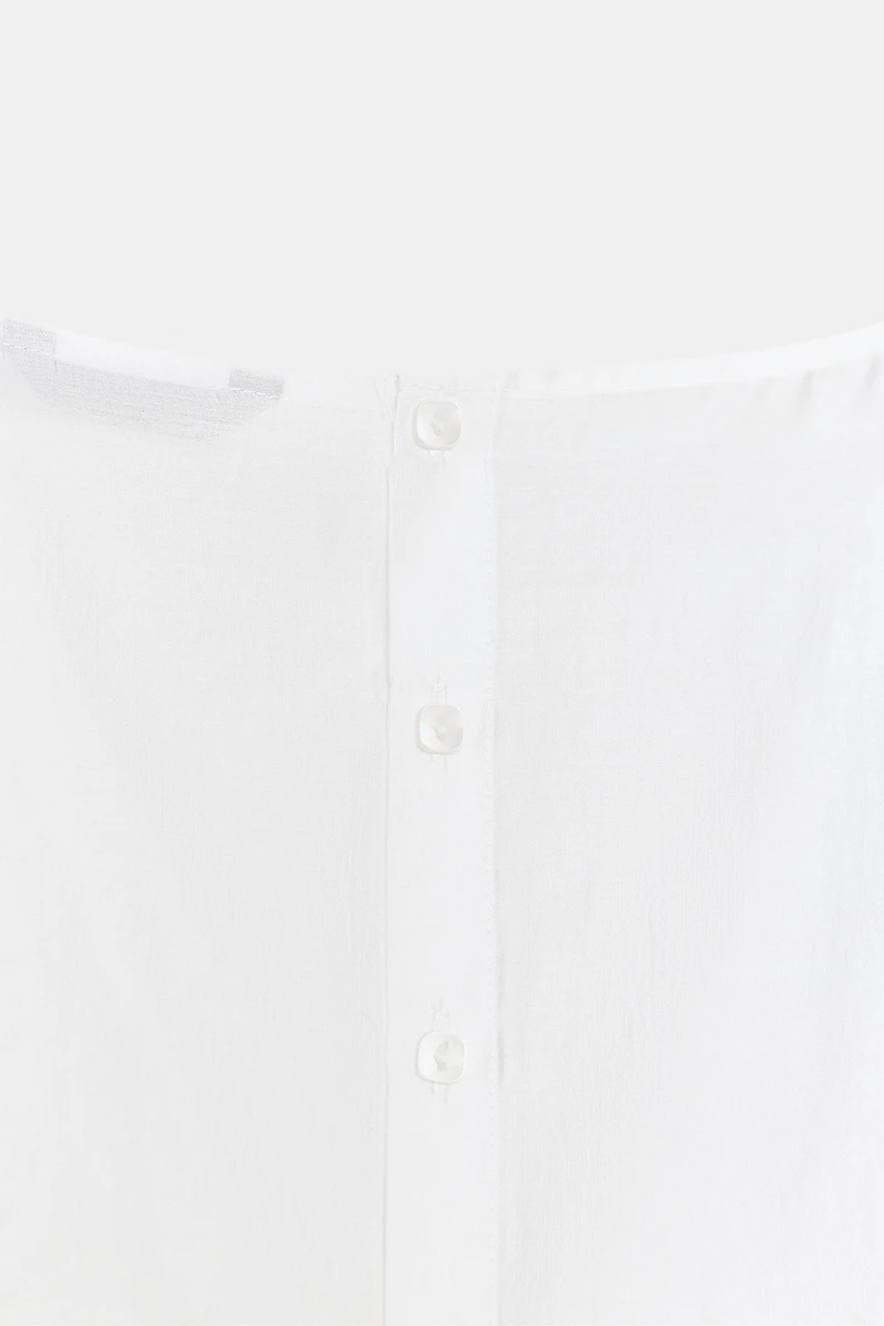 SHORT SLEEVE EMBROIDERED BLOUSE