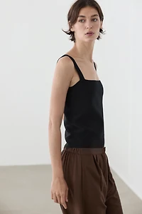 Knit top with a square neckline
