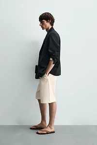 FLOWY PLEATED SHORTS