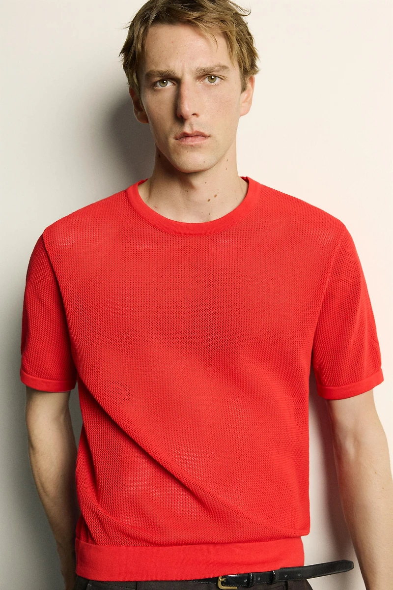 OPEN-KNIT TEXTURED T-SHIRT