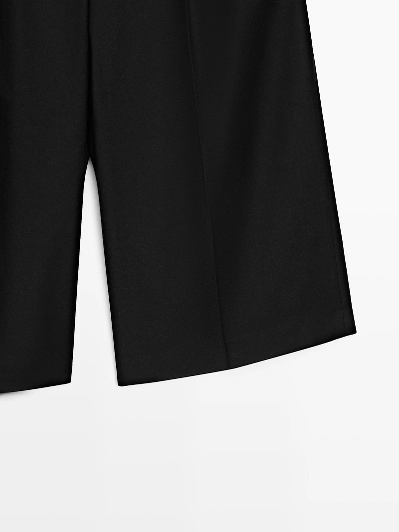 Long flannel Bermuda shorts with darts