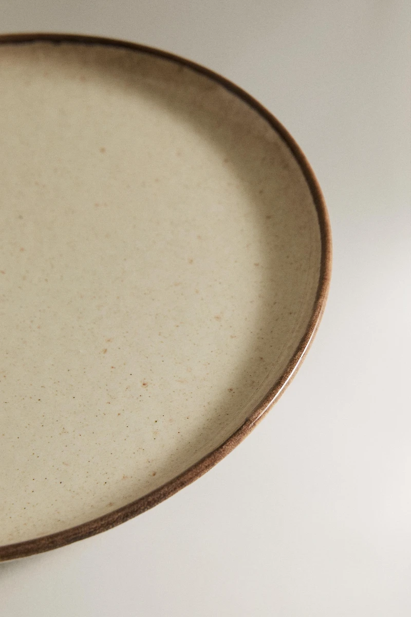STONEWARE DESSERT PLATE