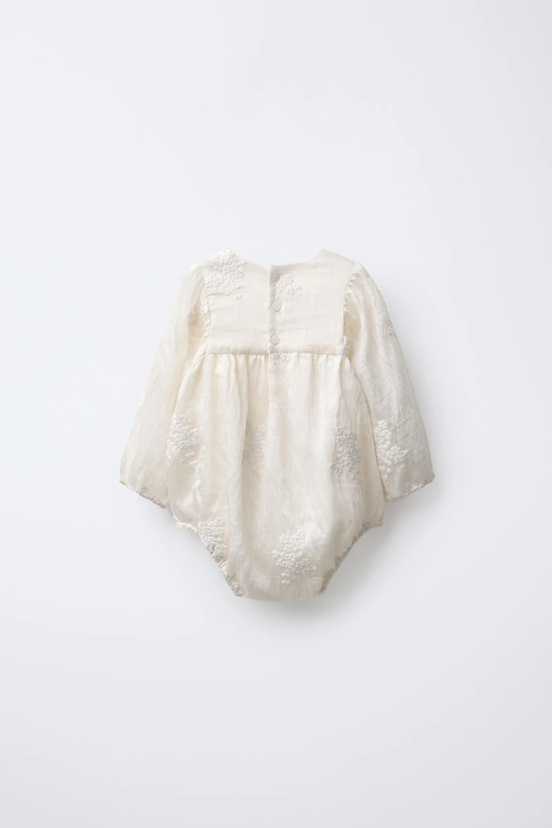 EMBROIDERED FLORAL ROMPER