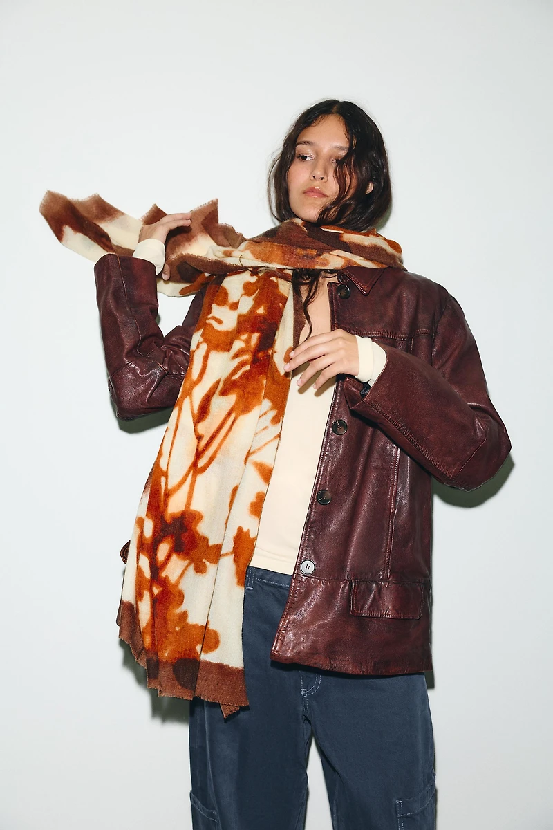 FLORAL PRINTED WOOL SCARF