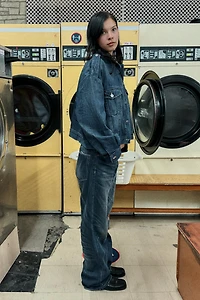 TRF MID-RISE BOYFRIEND JEANS