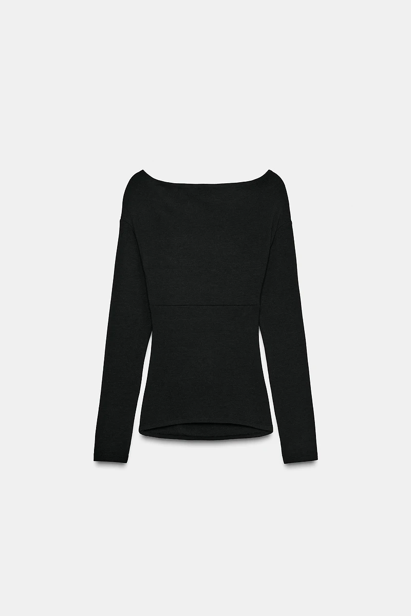 DRAPED WRAP TOP
