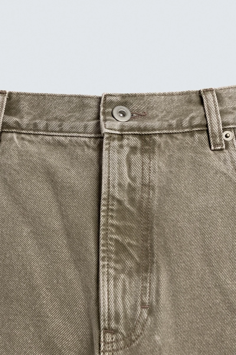 LOOSE FIT JEANS