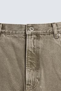 LOOSE FIT JEANS