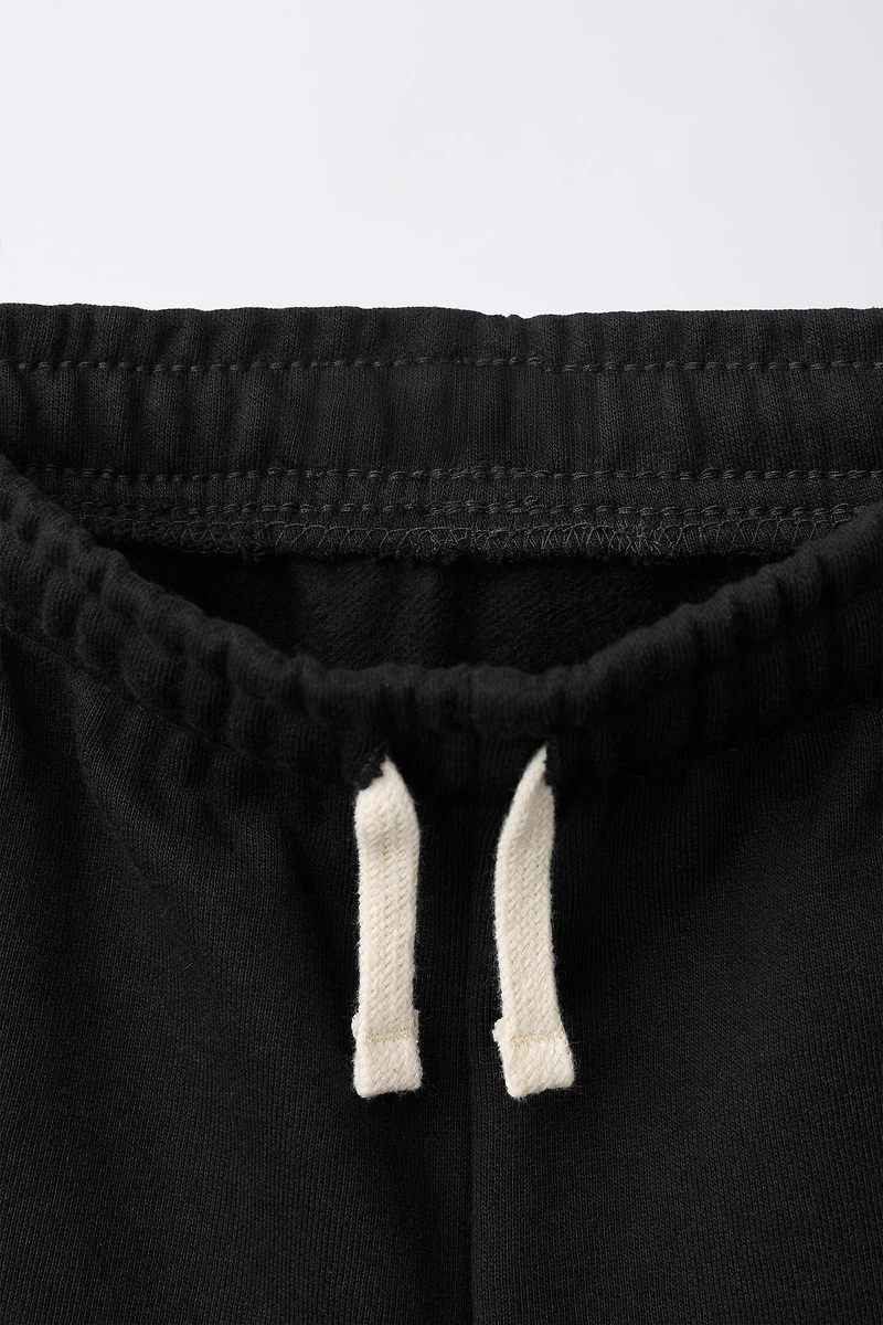 SOLID FLEECE JOGGERS WITH LABEL