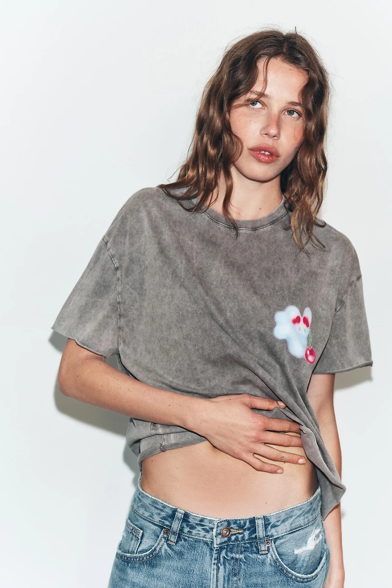 ÁNGELA BACHER WASHED EFFECT T-SHIRT