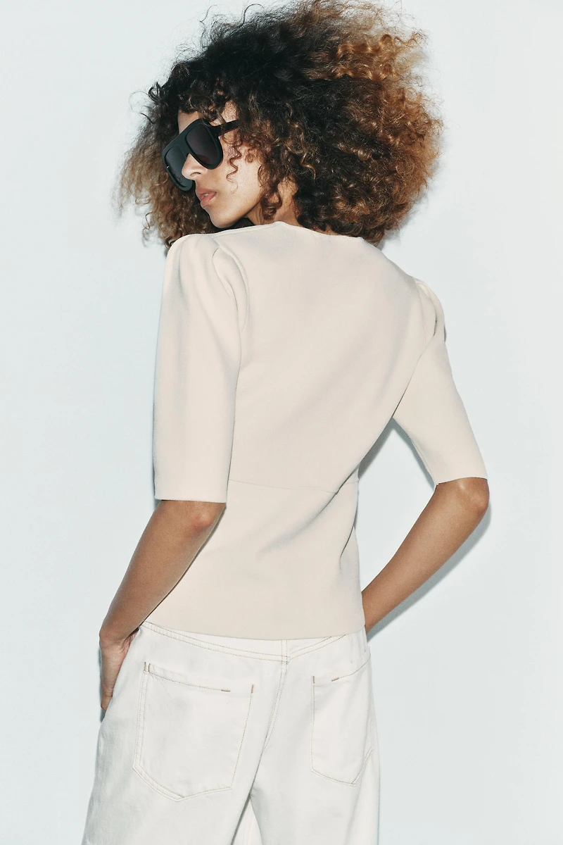 SHORT SLEEVE KNIT CARDIGAN