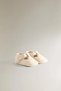 SANDAL-STYLE BOOTIES