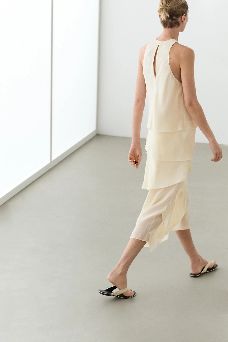 Robe midi fluide à volants