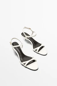 Sandale cuir talon bas