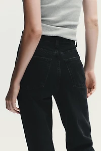 TRF MOM FIT HIGH WAIST JEANS