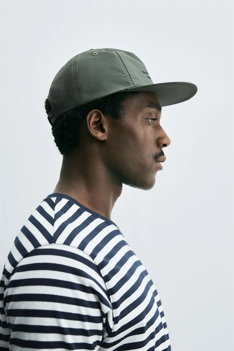 EMBROIDERED FLAT VISOR CAP