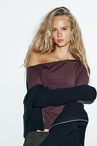 ASYMMETRIC POLYAMIDE T-SHIRT