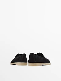Split leather loafers