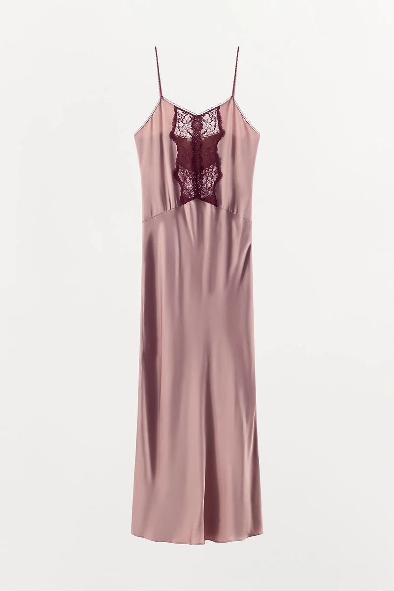 SATIN EFFECT LACE DRESS