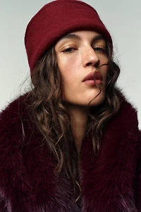 VESTE EFFET FOURRURE AVEC BRANDENBOURGS