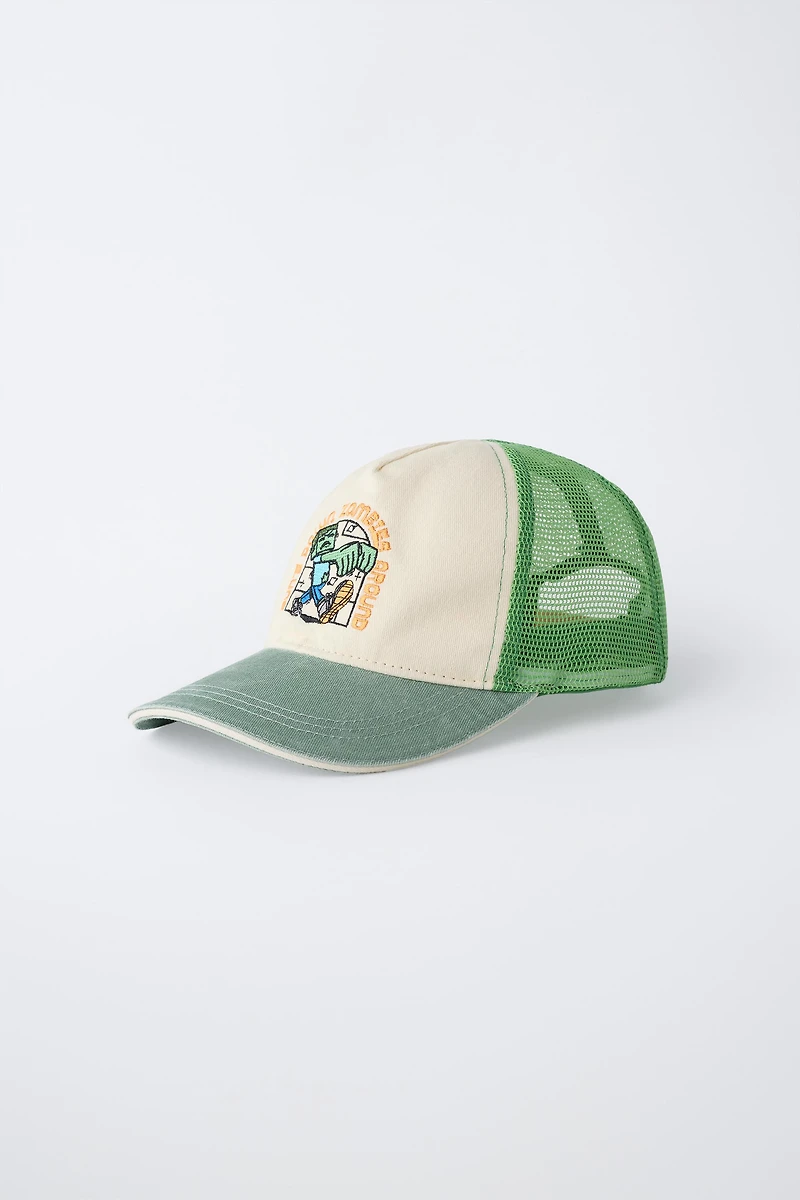 MINECRAFT © MOJANG AB. ™ TRUCKER HAT
