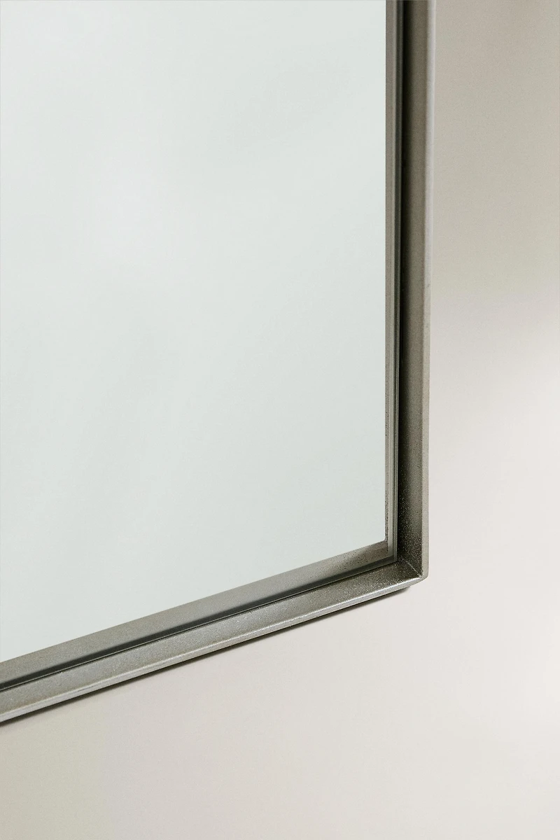 SILVER BORDERED VERTICAL MIRROR