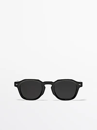 Lunettes de soleil géométriques