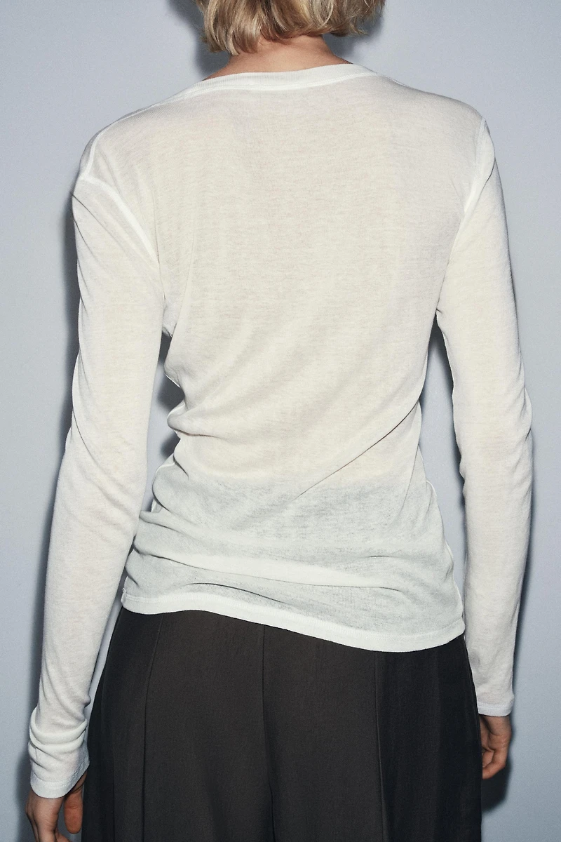LONG SLEEVE T-SHIRT