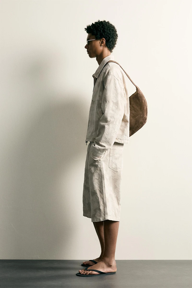 BAGGY FIT FLORAL JACQUARD SHORTS