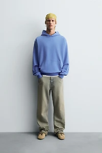 BASIC HOODIE SWEATSHIRT